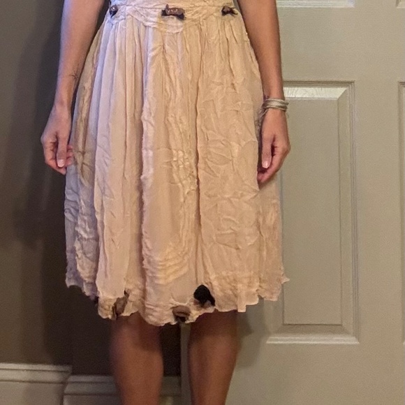 Pale Peach Embroidered Silk Dress Size M - Picture 6 of 6